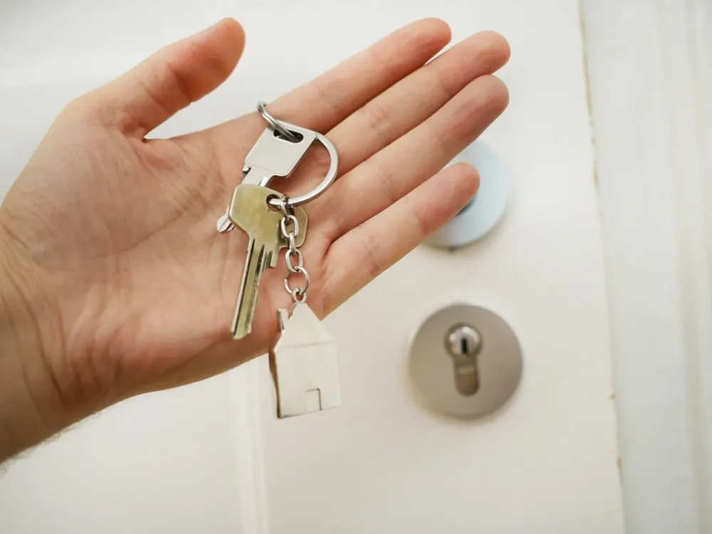 Keys handed over after settlement
